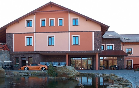 Golf club, Dříteč